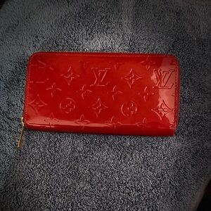 Louis Vuitton Red Leather Zippy Monogrammed Vernis Wallet